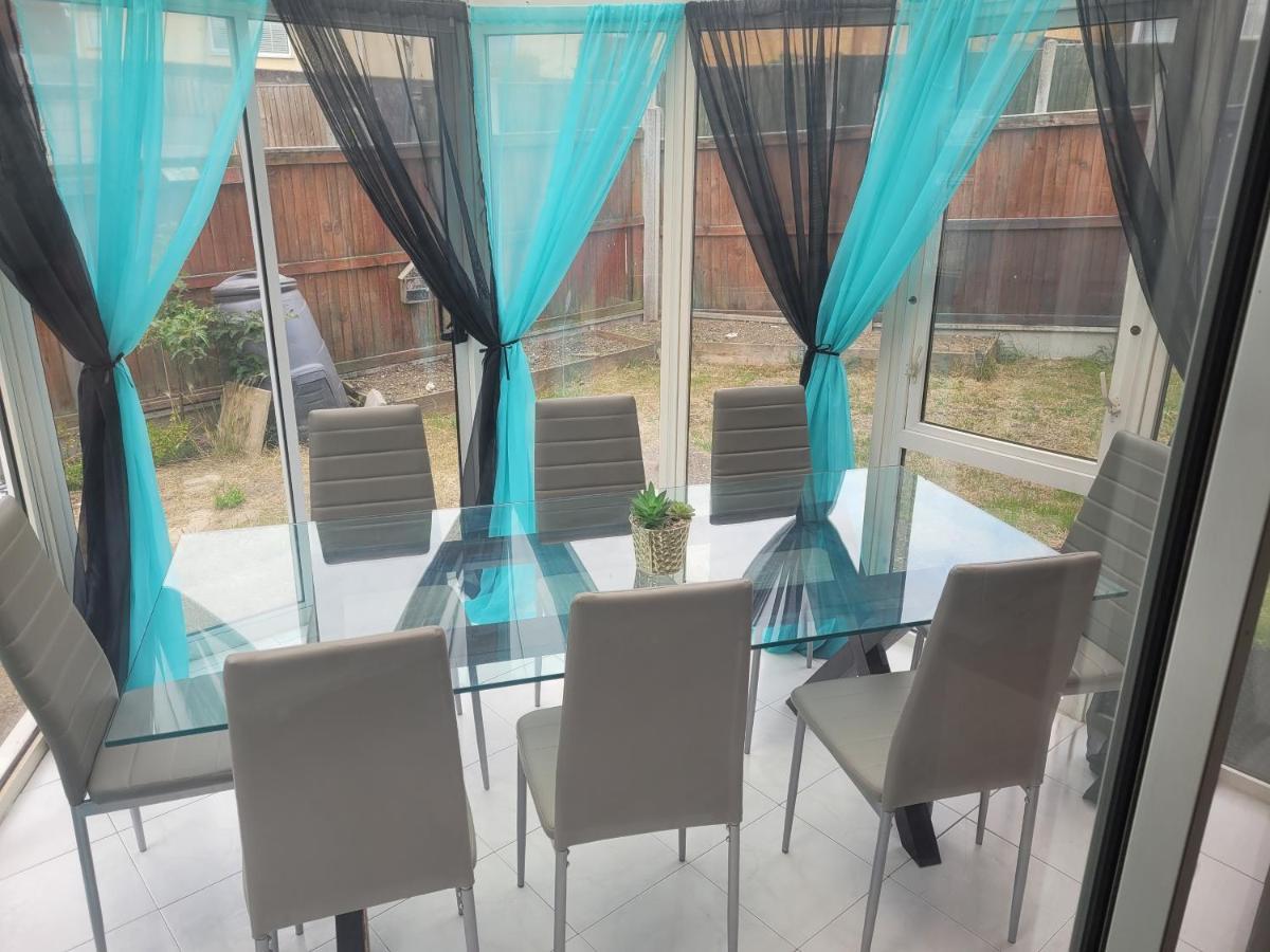 Beautiful 3-Bed House In Ramsgateヴィラ エクステリア 写真
